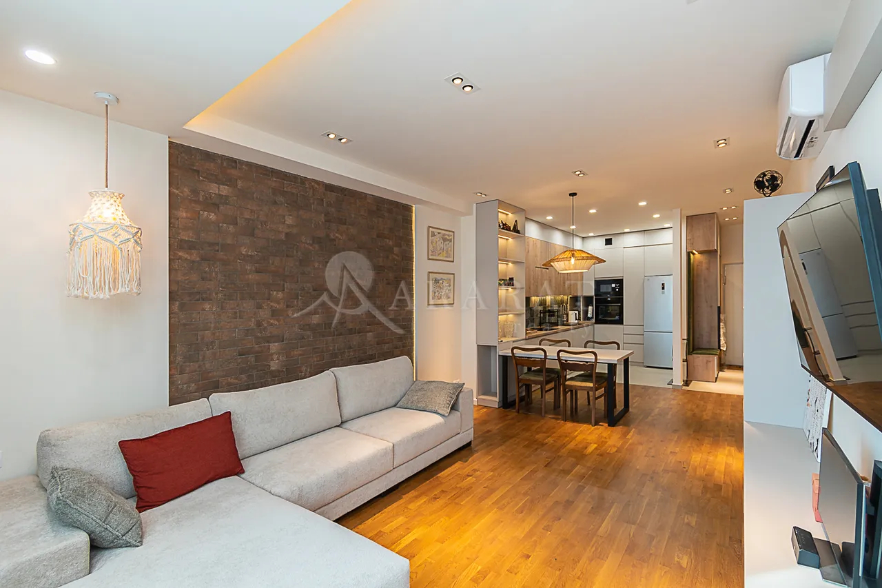 2 bedroom apartment for sale Vratsakan St, Arabkir Yerevan, 161988
