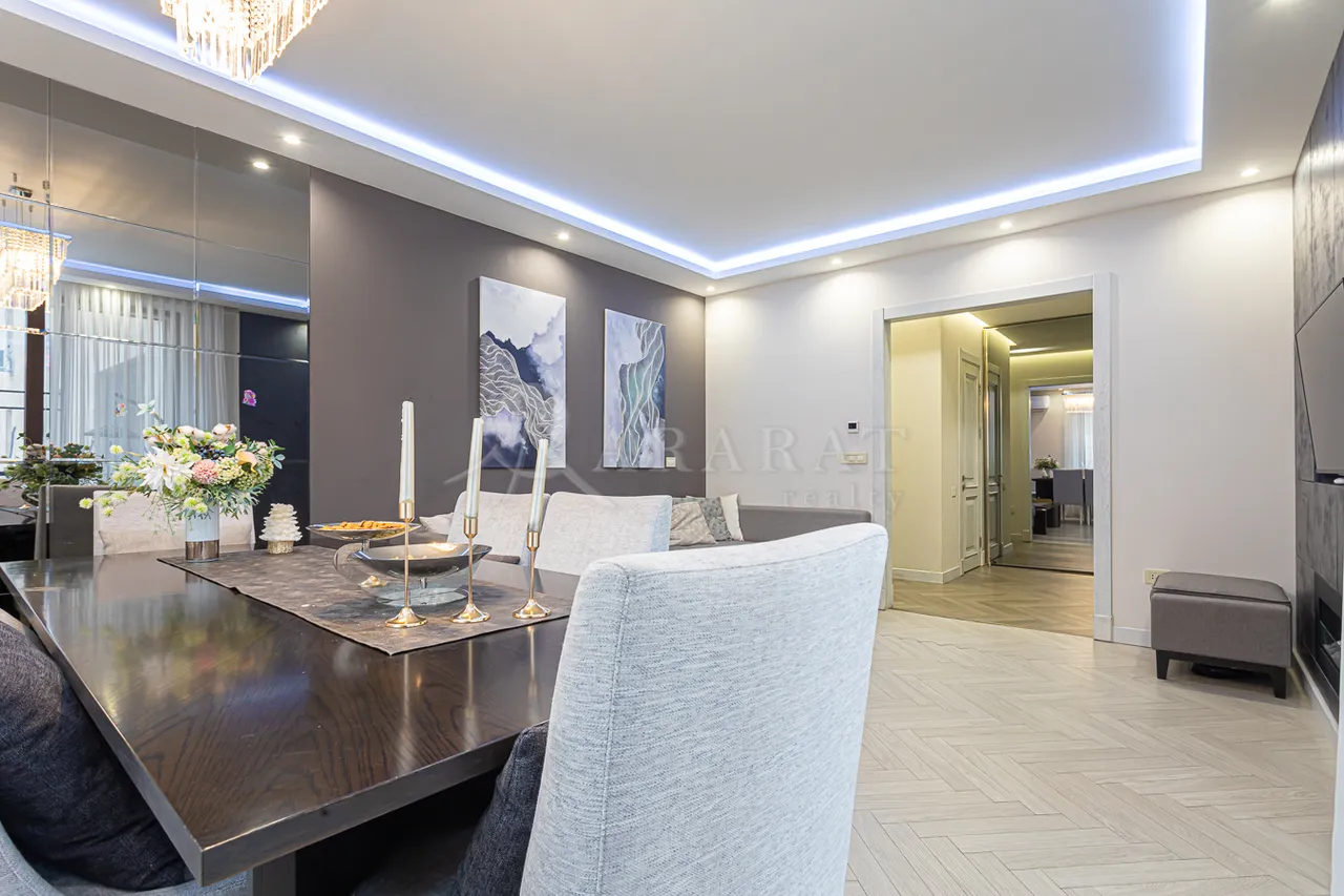 4 bedroom apartment for sale Aram St, Center Yerevan, 159222