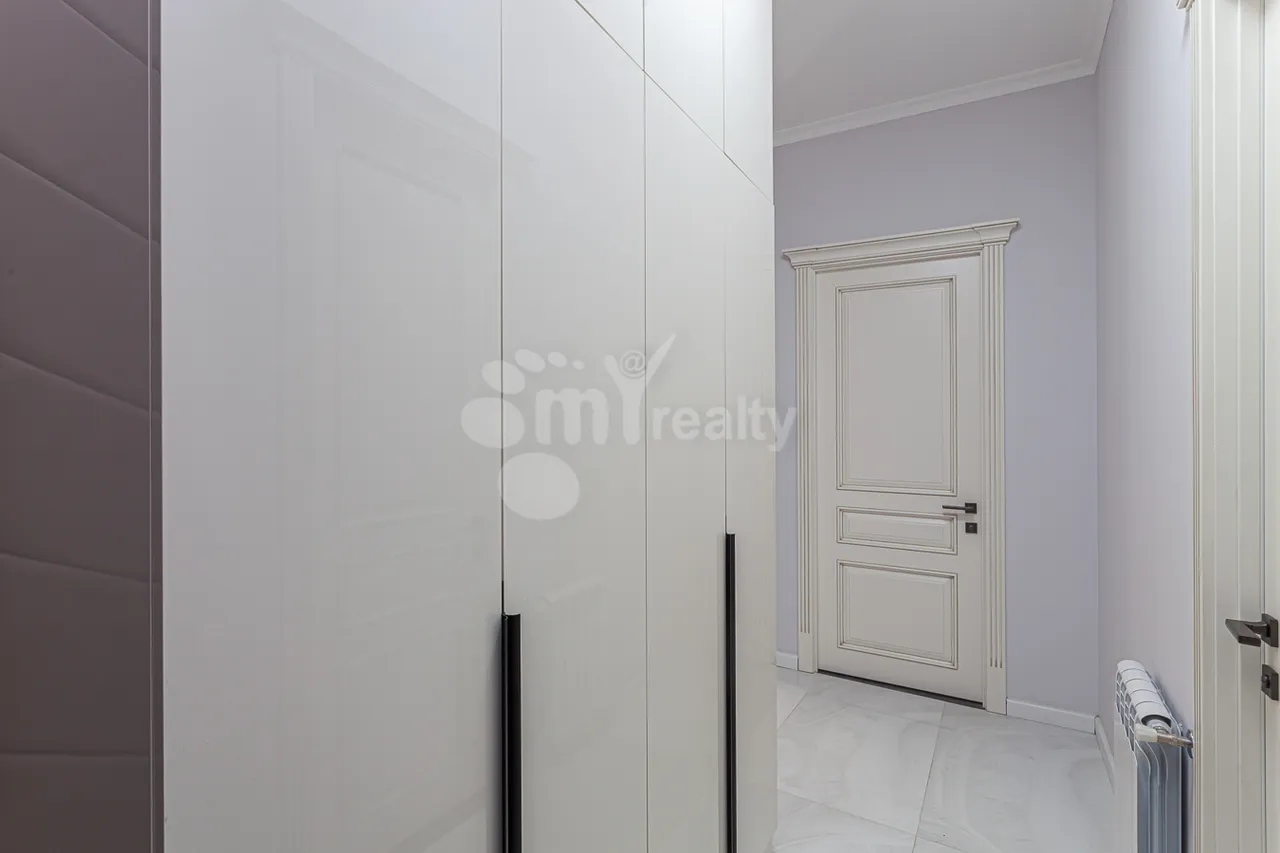 Купить 3 комнатную квартиру Аршакуняц пр, Шенгавит Ереван, 160136