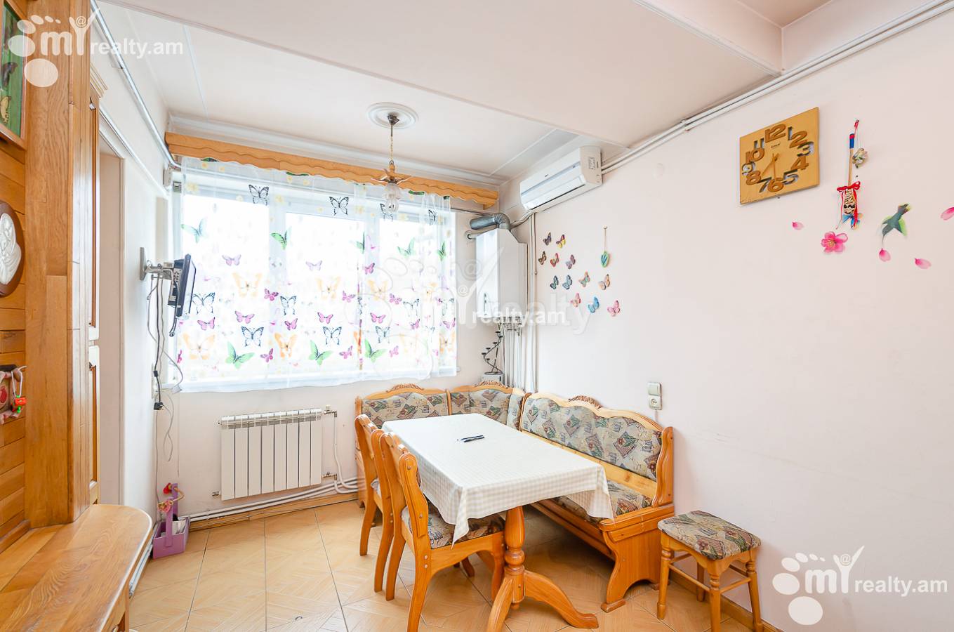 3 bedroom apartment for sale Kajaznuni St, Center Yerevan, 151451