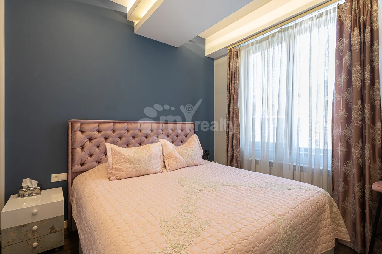 4 bedroom apartment for sale Kievyan St, Arabkir Yerevan, 157370
