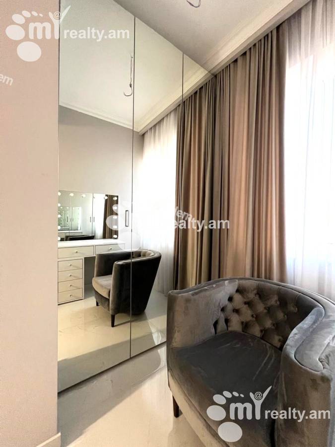3 bedroom apartment for rent Yekmalyan St, Center Yerevan, 148977