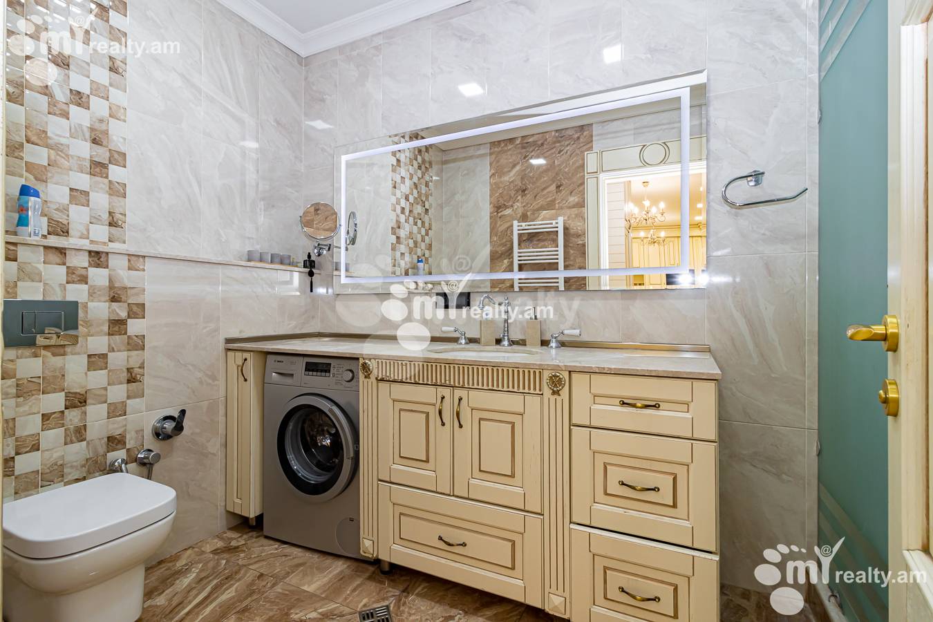 3 bedroom apartment for sale Tsitsernakaberd Highway, Center Yerevan, 151648