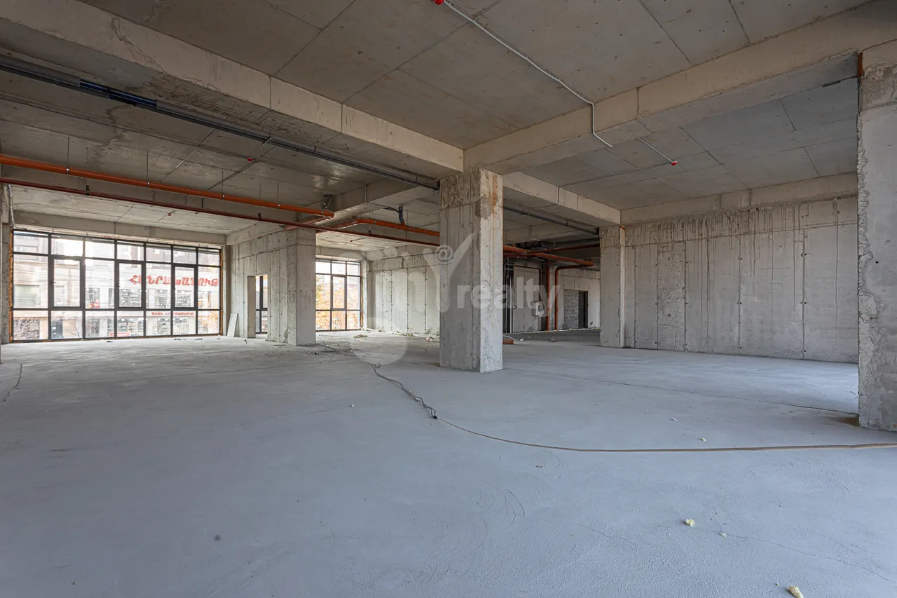 Commercial property for sale Paruyr Sevak  dis. 17 street, Awan Yerevan, 157753