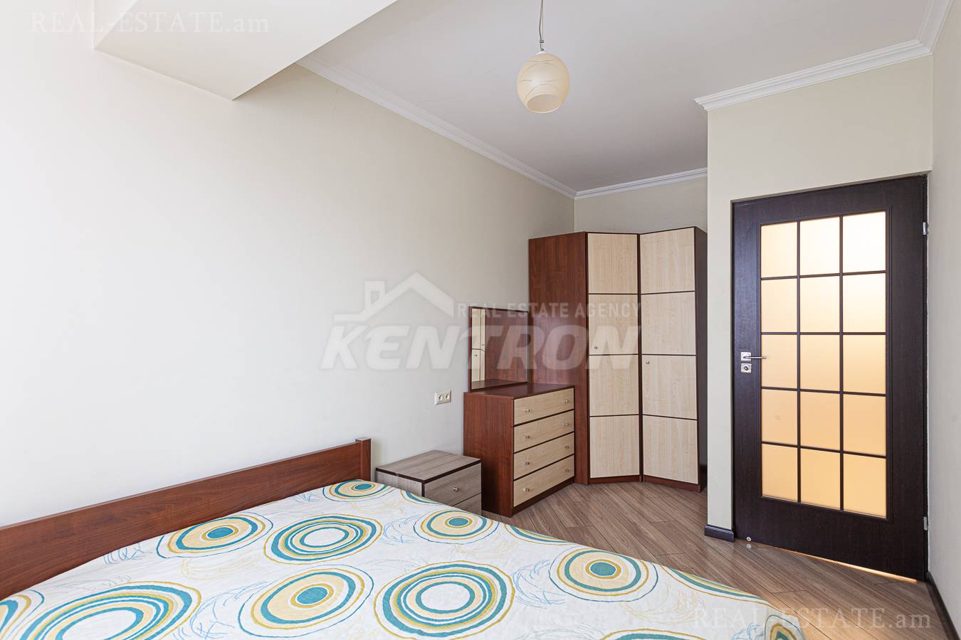 3 սենյականոց բնակարան  Կոմիտասի պող, Արաբկիր Երևան, 143995