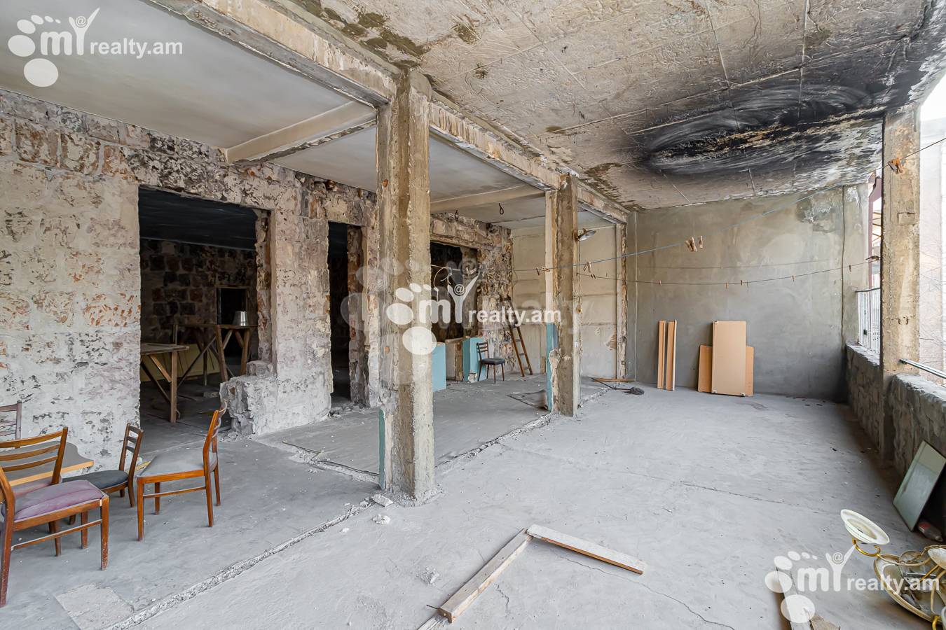 3 սենյականոց բնակարան  Մաշտոցի պող, Կենտրոն Երևան, 144766