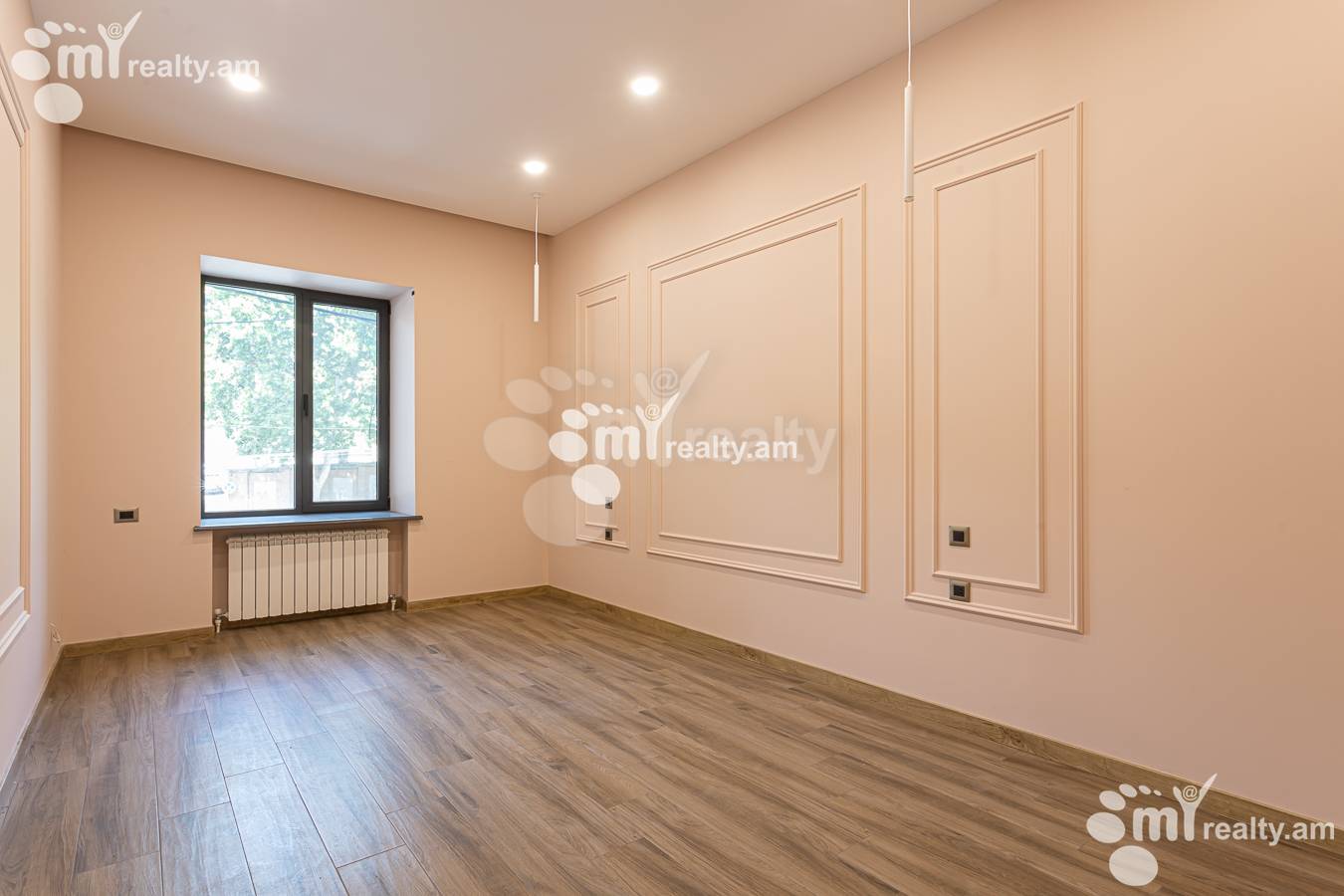 Commercial for rent خیابان ماشتوتس, مرکز شهر ایروان, 156227