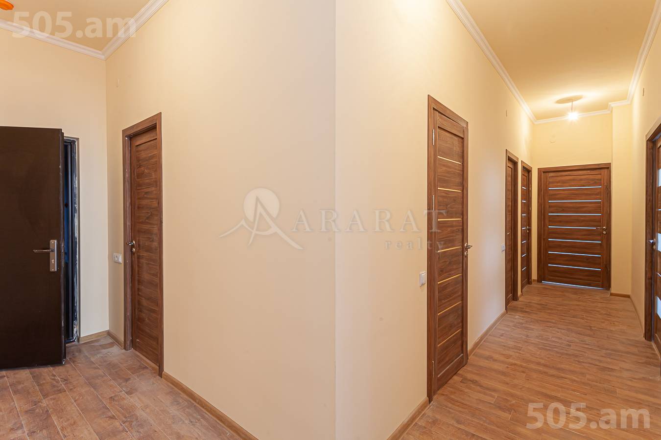 Купить 3 комнатную квартиру М․ Мелконян ул, Центр Ереван, 153100