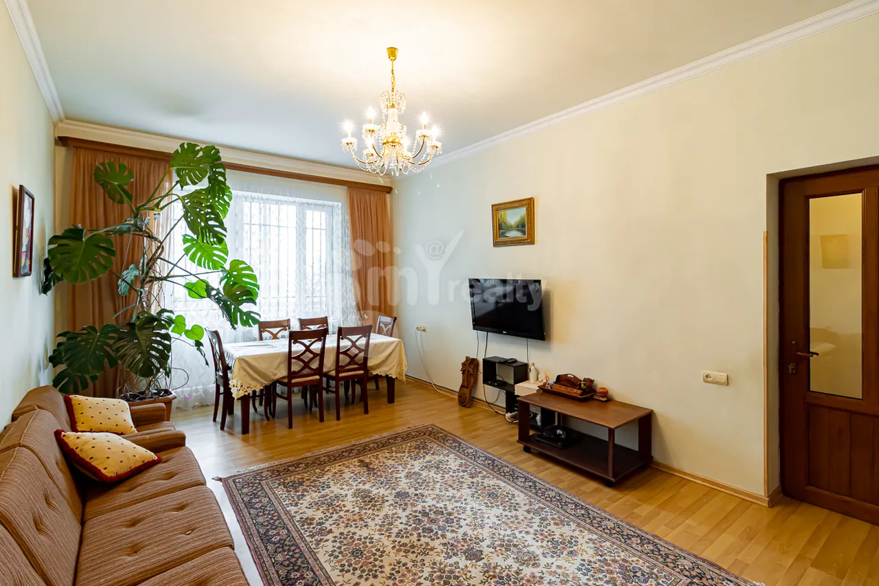 House for sale Davtashen 3 district, Davtachène Yerevan, 158789