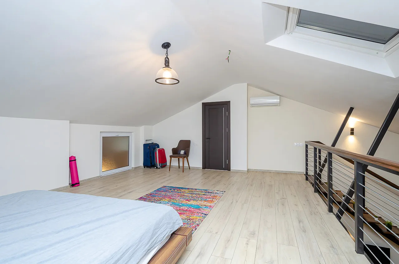 4 bedroom apartment for sale خیابان تِریان, مرکز شهر ایروان, 159761