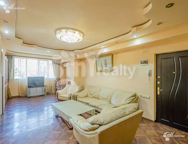kupit-kvartiru/3-komnatnaya/M.Khorenatsi+St/Center/Yerevan