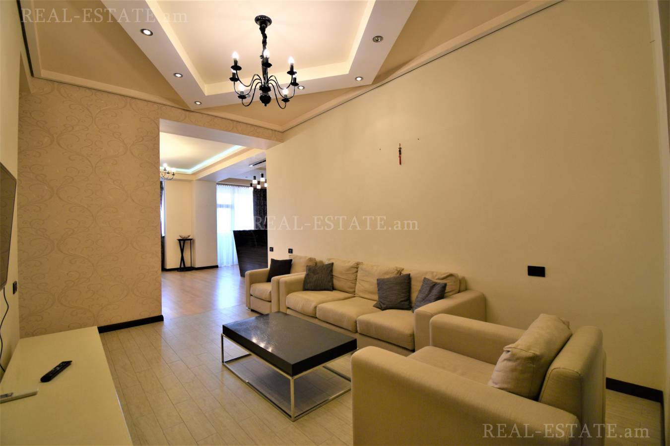 4 bedroom apartment for sale خیابان کِری, عربگیر ایروان, 118217
