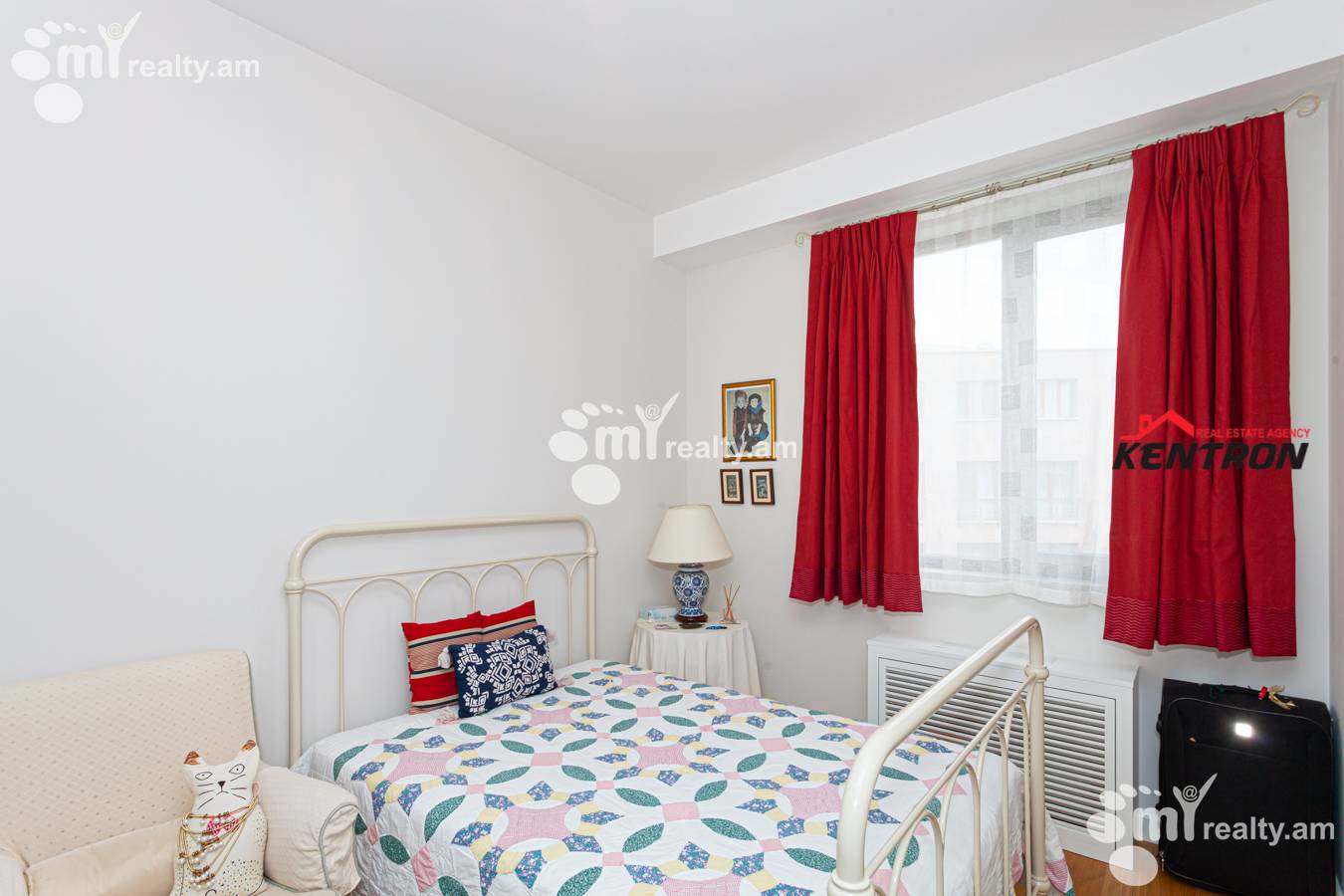 4 bedroom apartment for sale خیابان آنتارایین, مرکز شهر ایروان, 129594