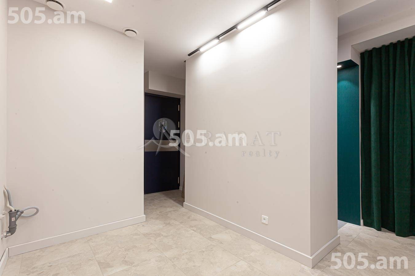 Կոմերցիոն տարածք վարձով Մաշտոցի պող, Կենտրոն Երևան, 155188