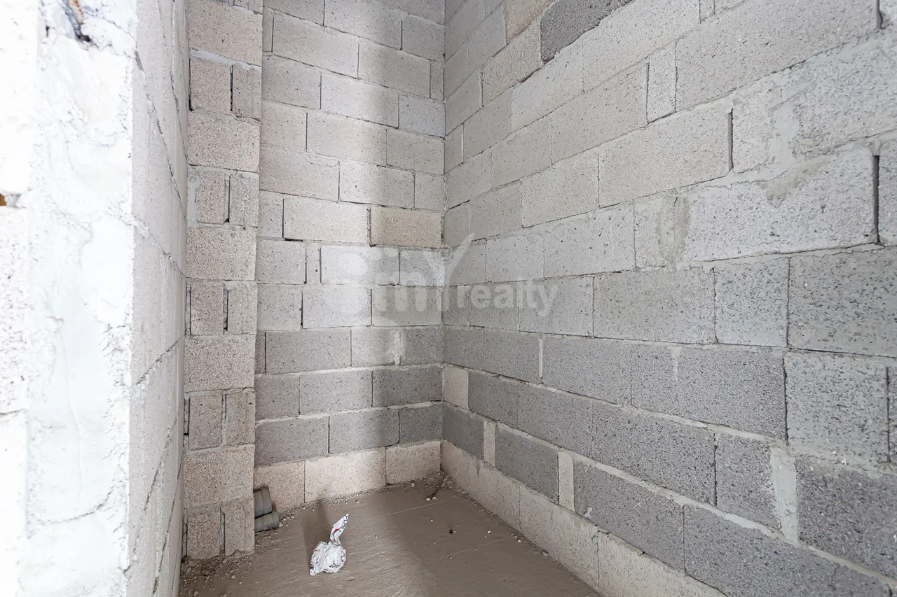 3 bedroom apartment for sale Antarayin St, Center Yerevan, 157910