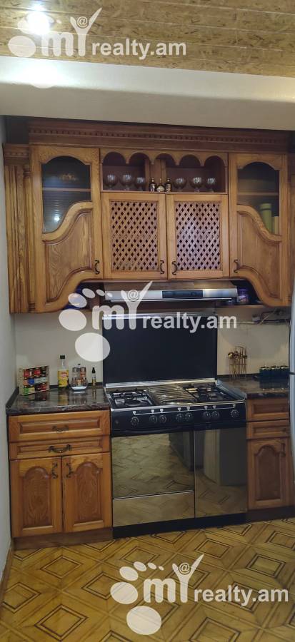 2 սենյականոց բնակարան  Մաշտոցի պող, Կենտրոն Երևան, 155513