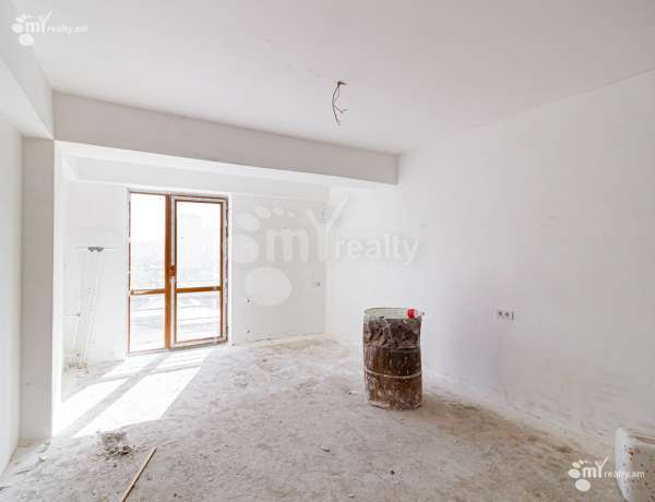 2-senyakanoc-bnakaran-vacharq-Yerevan-Qanaqer-Zeytun