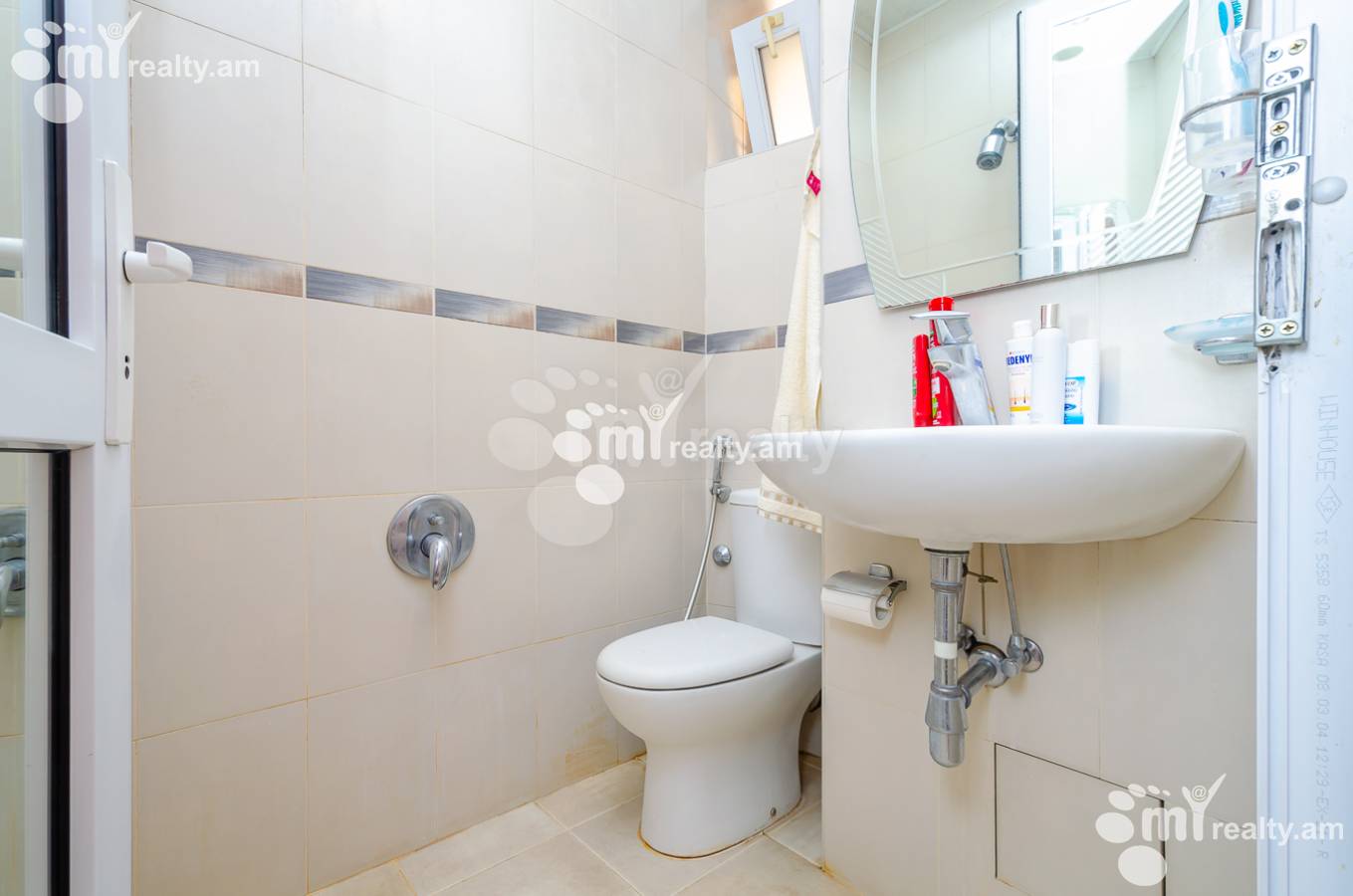 5 bedroom apartment for rent Pushkin St, Center Yerevan, 153300
