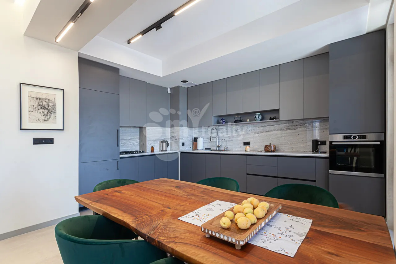 3 bedroom apartment for sale Arabkir 27 St, Arabkir Yerevan, 159794