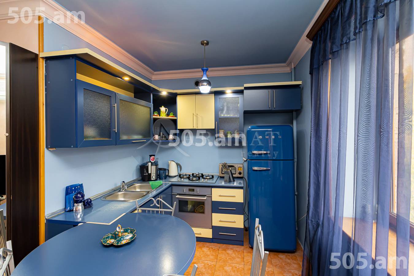 Купить 1 комнатную квартиру Налбандян ул, Центр Ереван, 153832