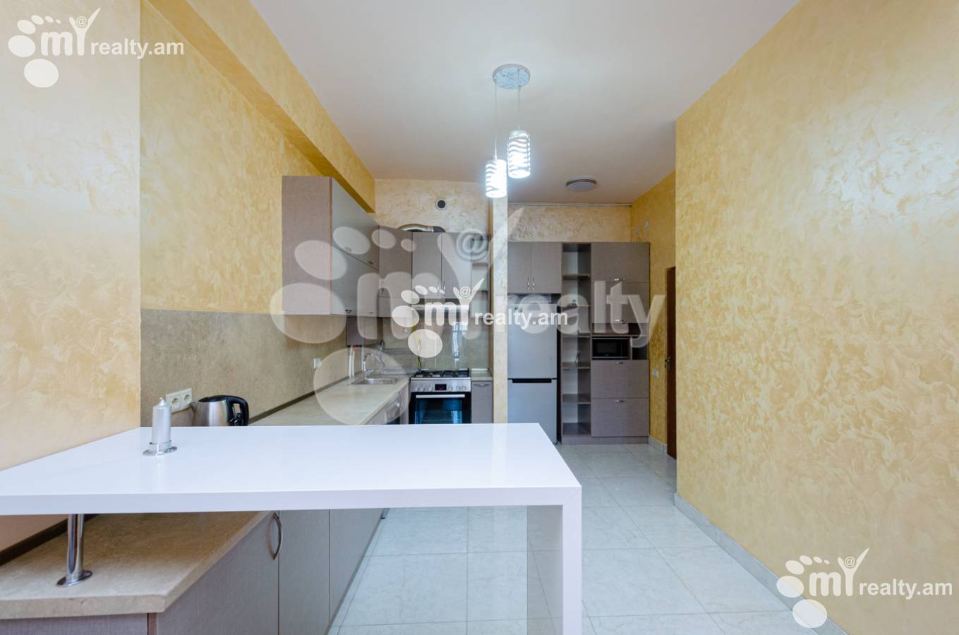 3 bedroom apartment for sale خیابان نعلبندیان, مرکز شهر ایروان, 135462