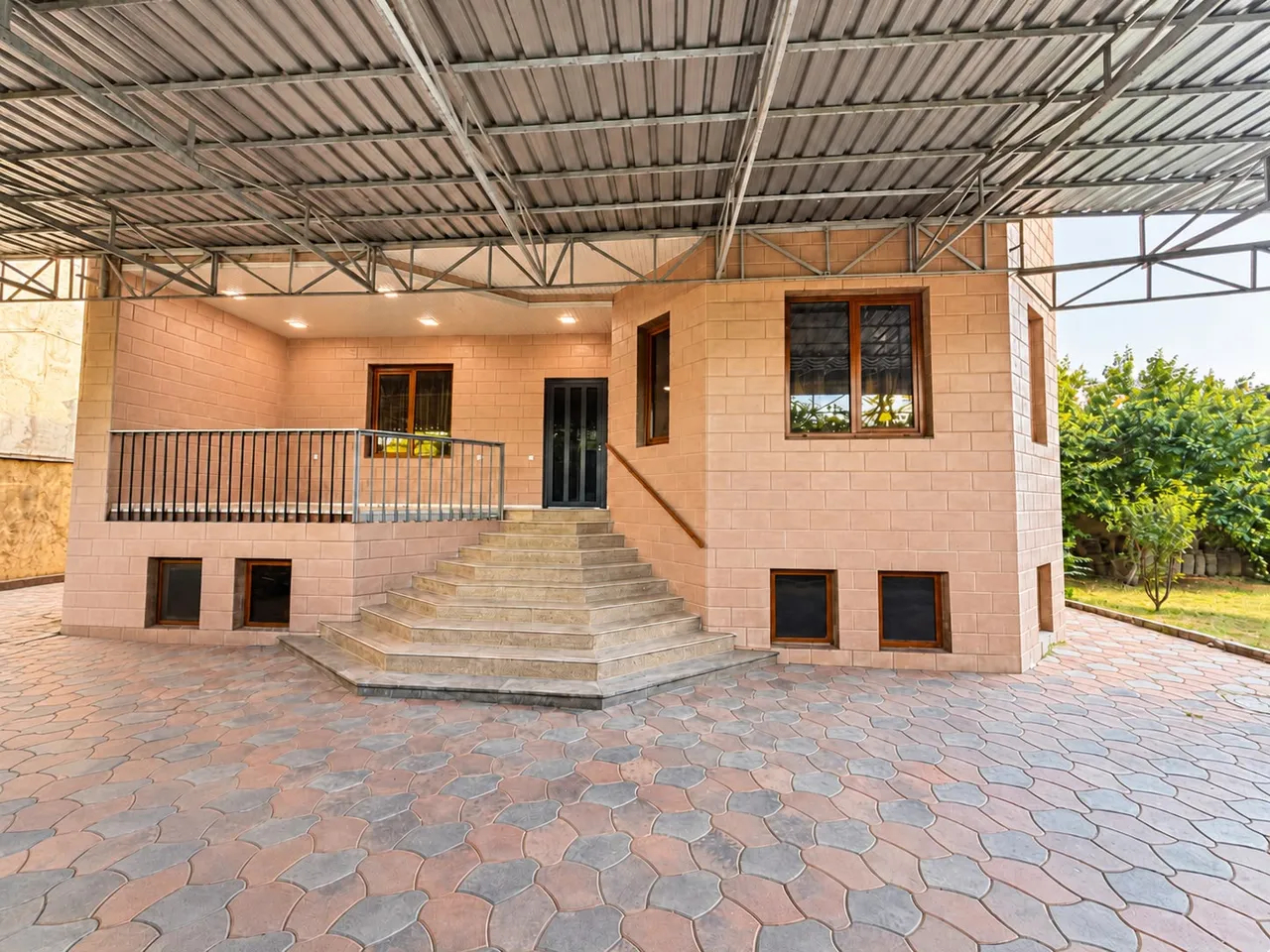 House for rent Shiraz St, Adshapnjak Yerevan, 161971