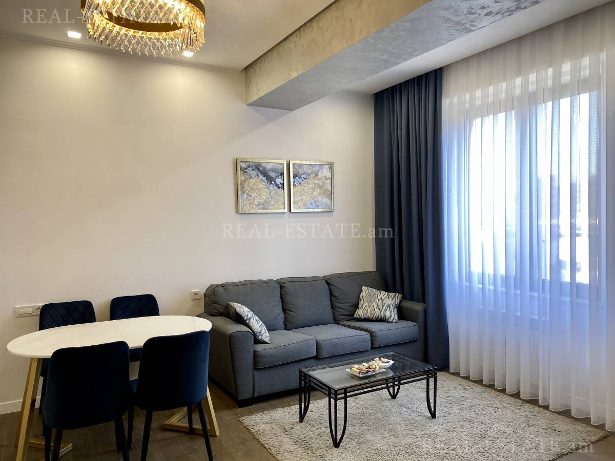 3 bedroom apartment for sale Antarayin St, Center Yerevan, 103041
