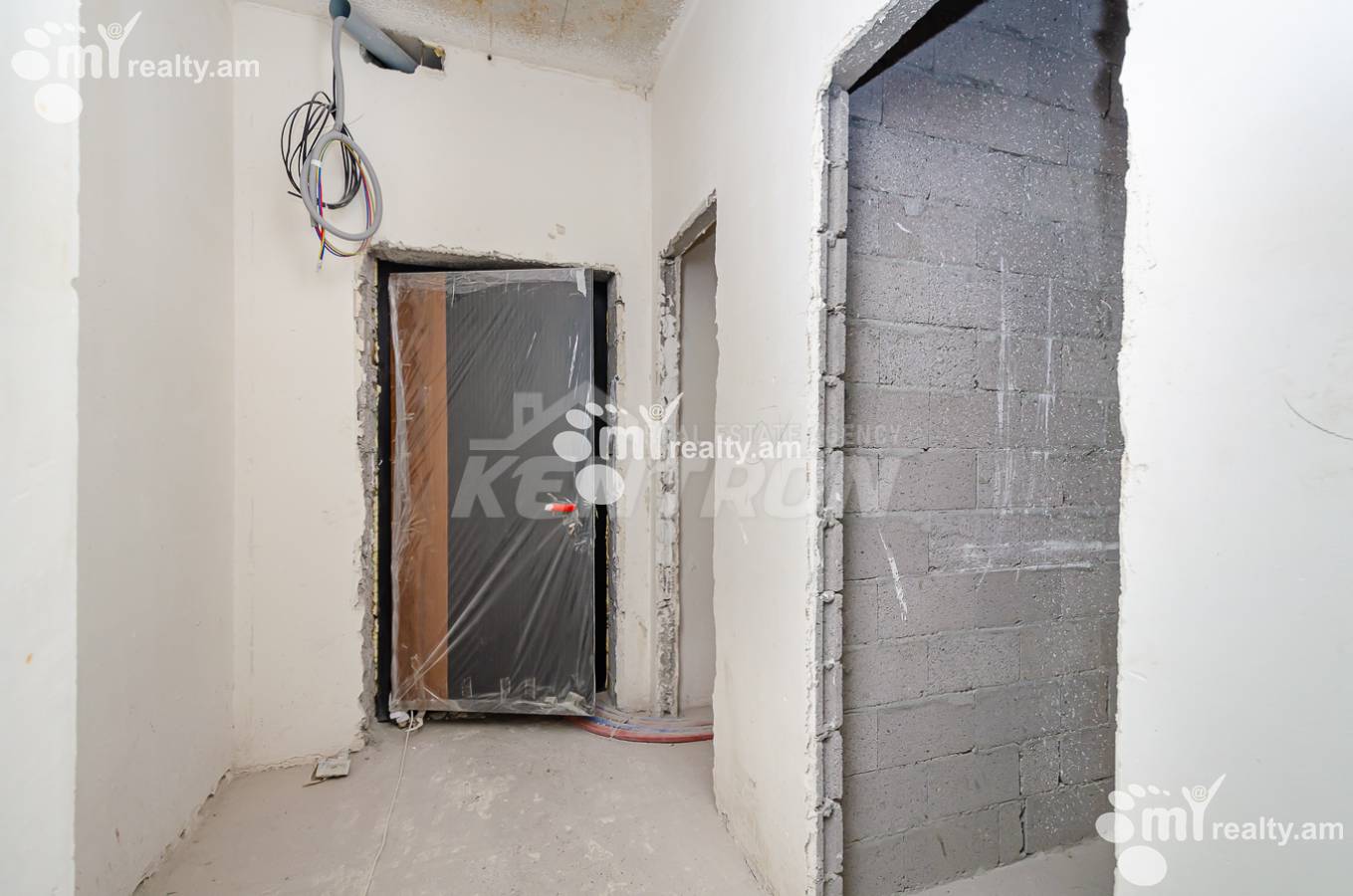 2 սենյականոց բնակարան  Գ. Հովսեփյան փող, Նորք-Մարաշ Երևան, 154680