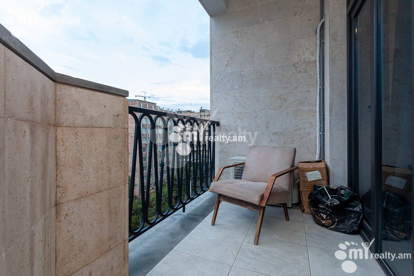 3 bedroom apartment for sale خیابان برادران اوربِلی, عربگیر ایروان, 154226