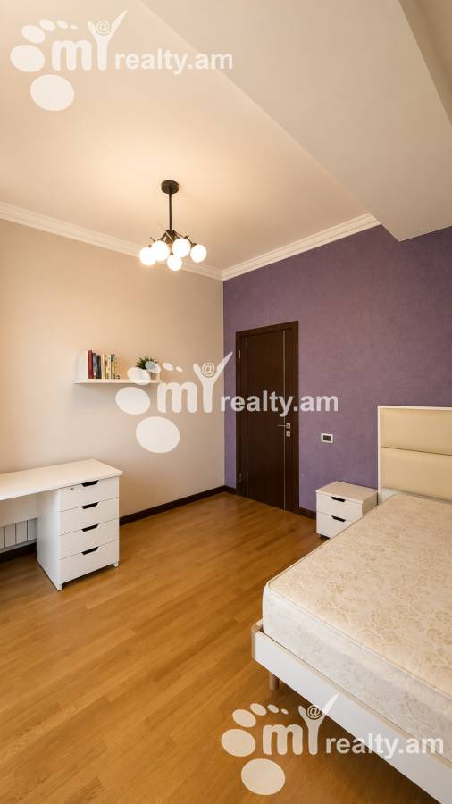 4 bedroom apartment for rent (خیابان باقرامیان (کِنترون, مرکز شهر ایروان, 161003