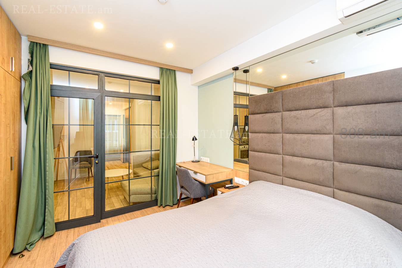 3 bedroom apartment for sale Pushkin St, Center Yerevan, 133342