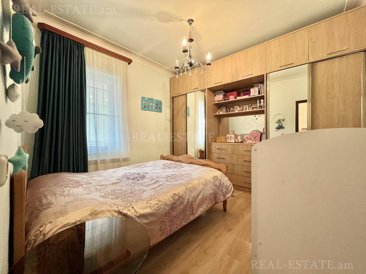 House for sale خیابان 12 نُر آرِش, اِرِبونی ایروان, 127835