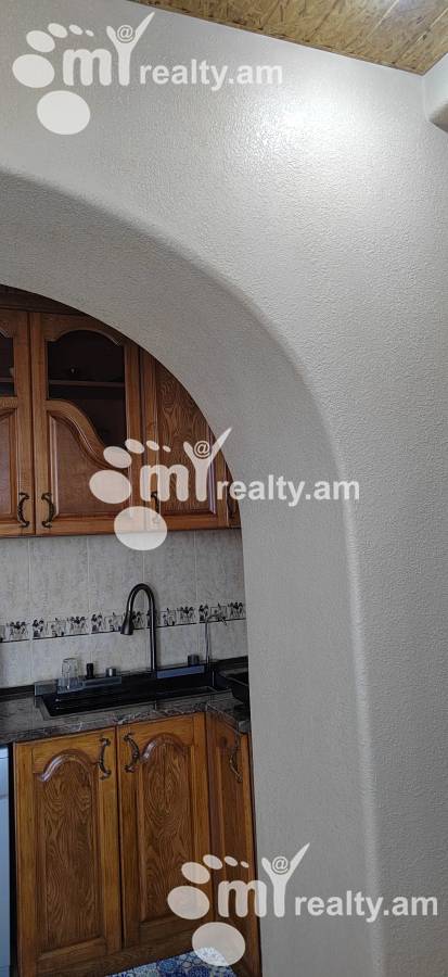 2 սենյականոց բնակարան  Մաշտոցի պող, Կենտրոն Երևան, 155513