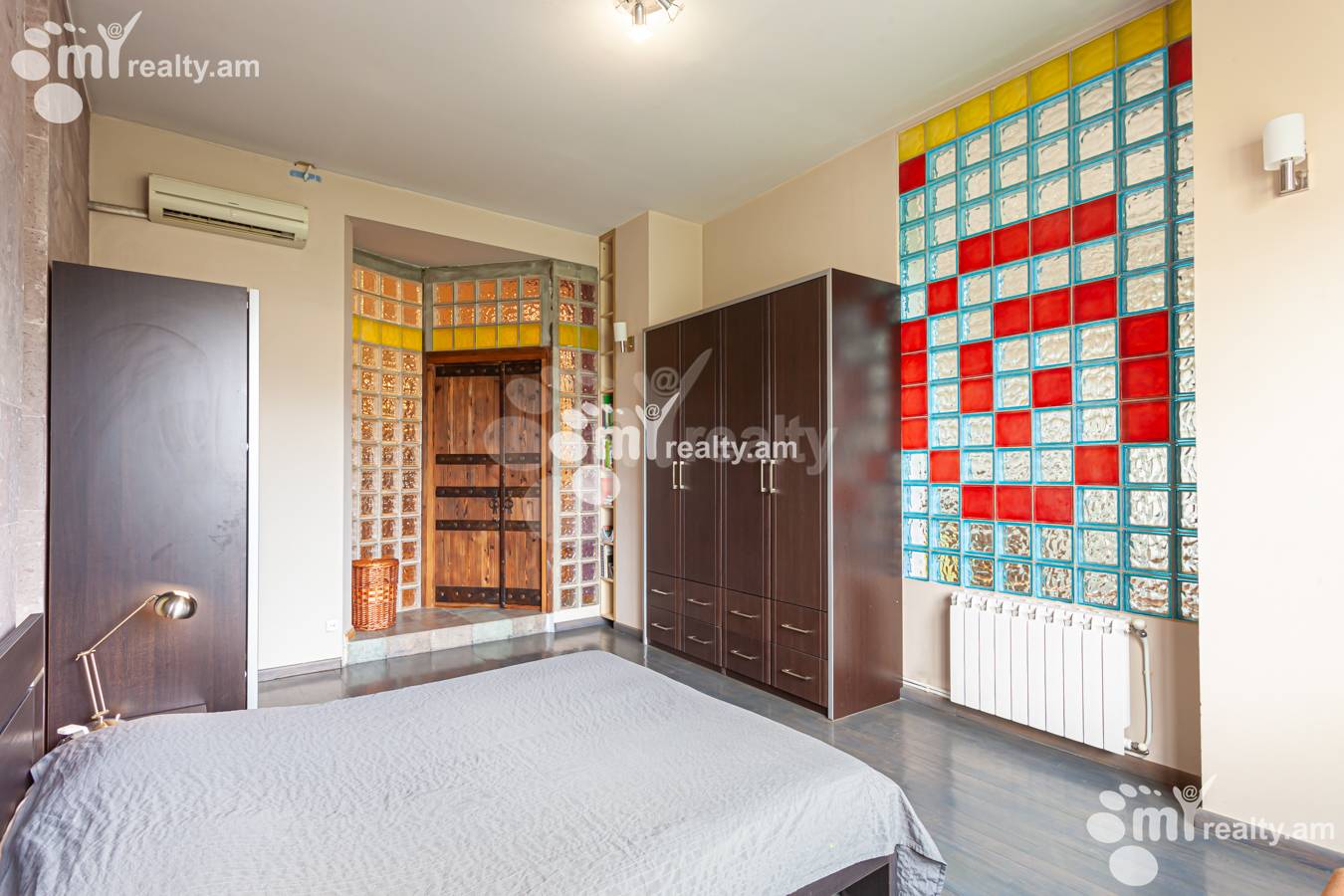 3 bedroom apartment for sale Sayat-Nova Ave, Center Yerevan, 152043