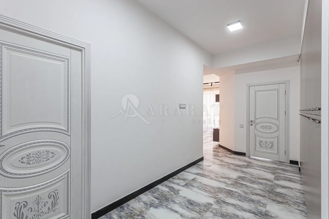 3 սենյականոց բնակարան վարձով Պարոնյան փող, Կենտրոն Երևան, 158968