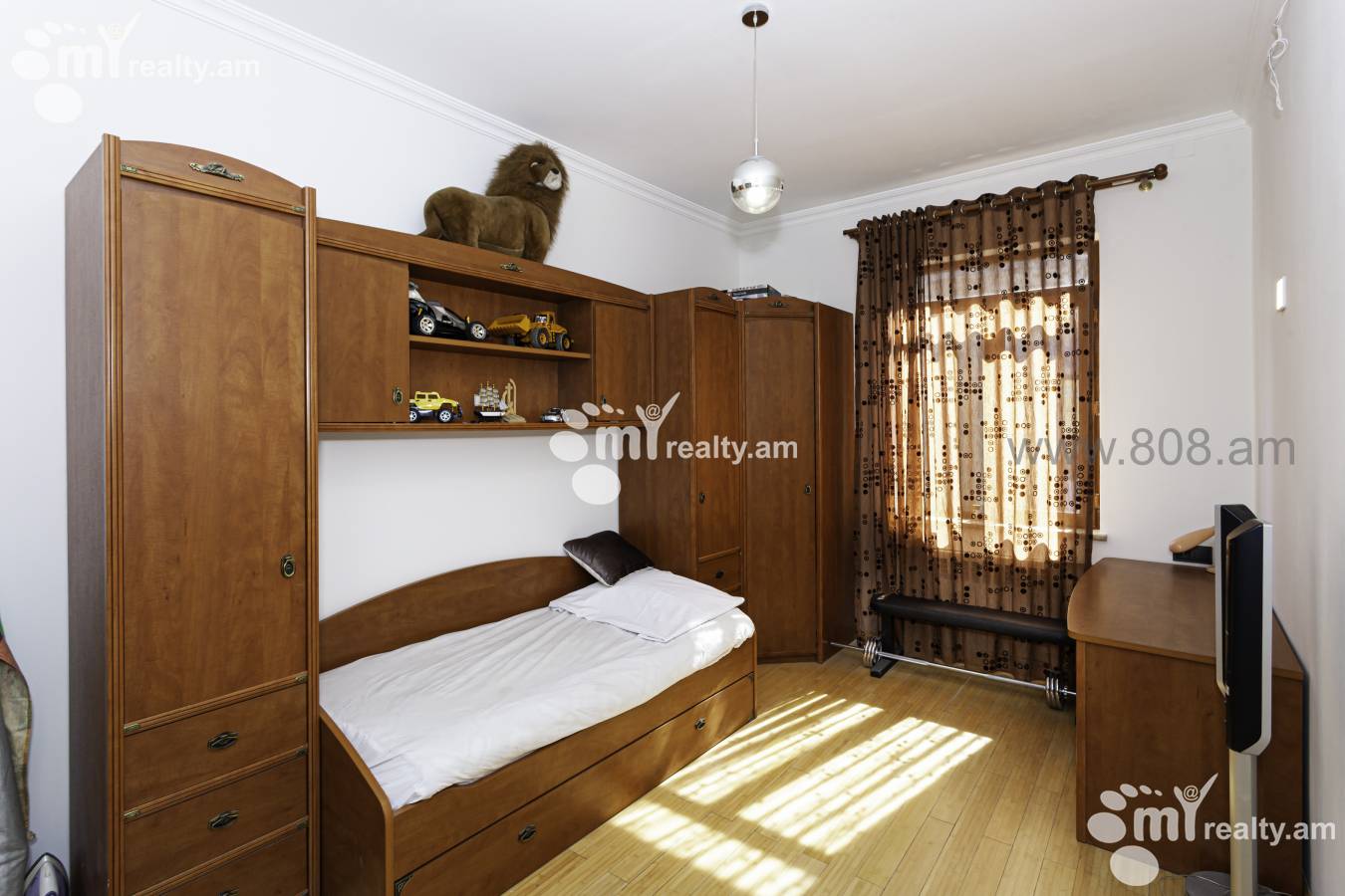 4 bedroom apartment for sale Tumanyan St, Center Yerevan, 126470