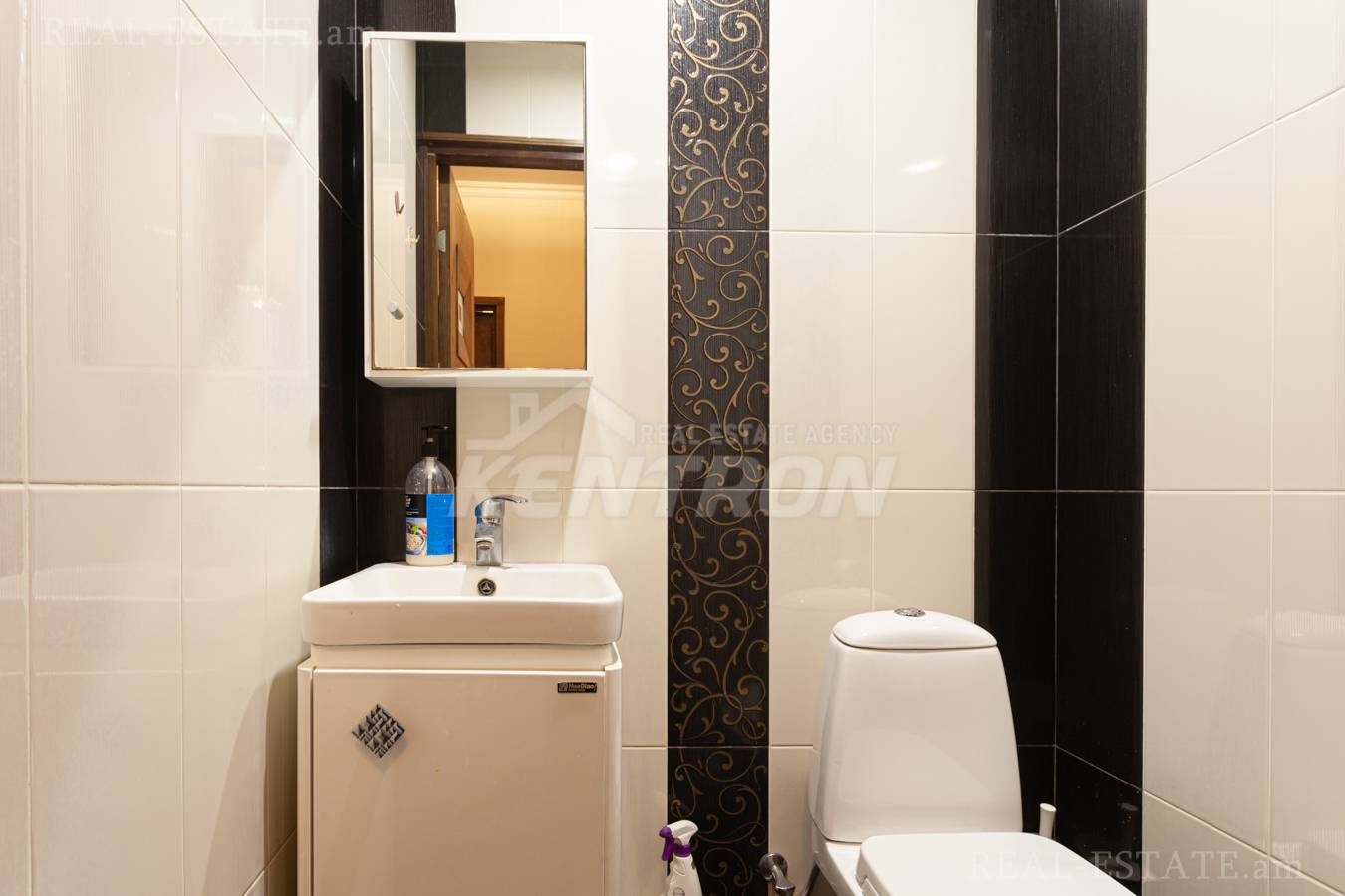 4 bedroom apartment for sale خیابان کاجازنونی, مرکز شهر ایروان, 138855