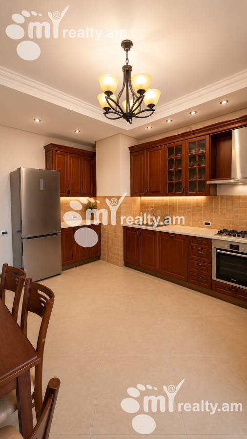 4 bedroom apartment for rent (خیابان باقرامیان (کِنترون, مرکز شهر ایروان, 161003