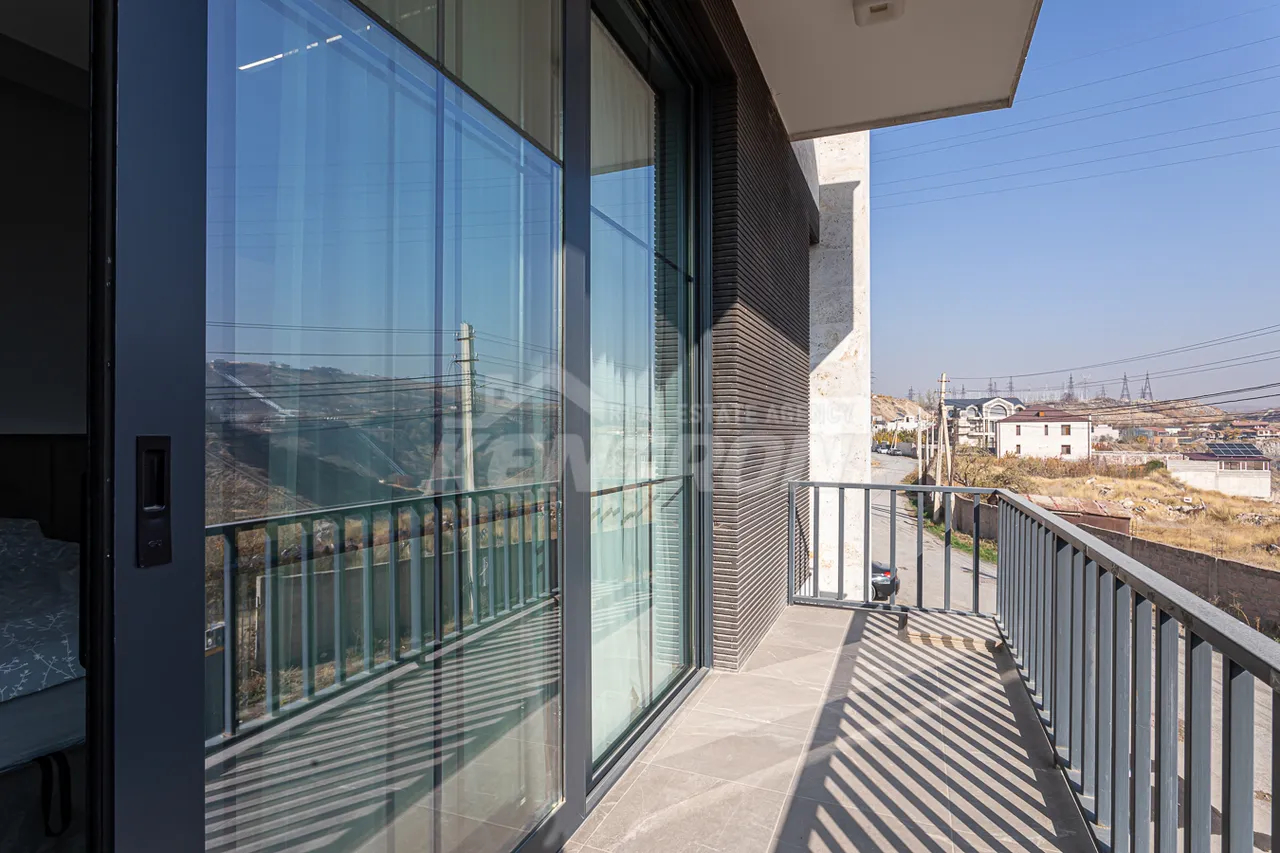 House for sale Dzor 2 district, Davtashen Yerevan, 157749