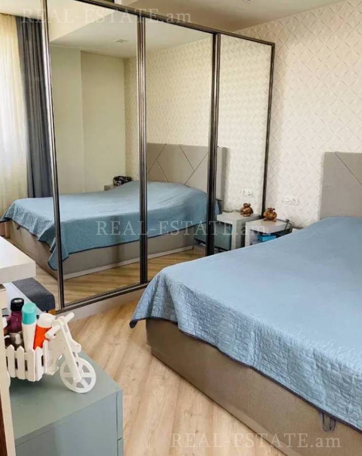 3 bedroom apartment for sale Fuchik St, Ajapnyak Yerevan, 130450