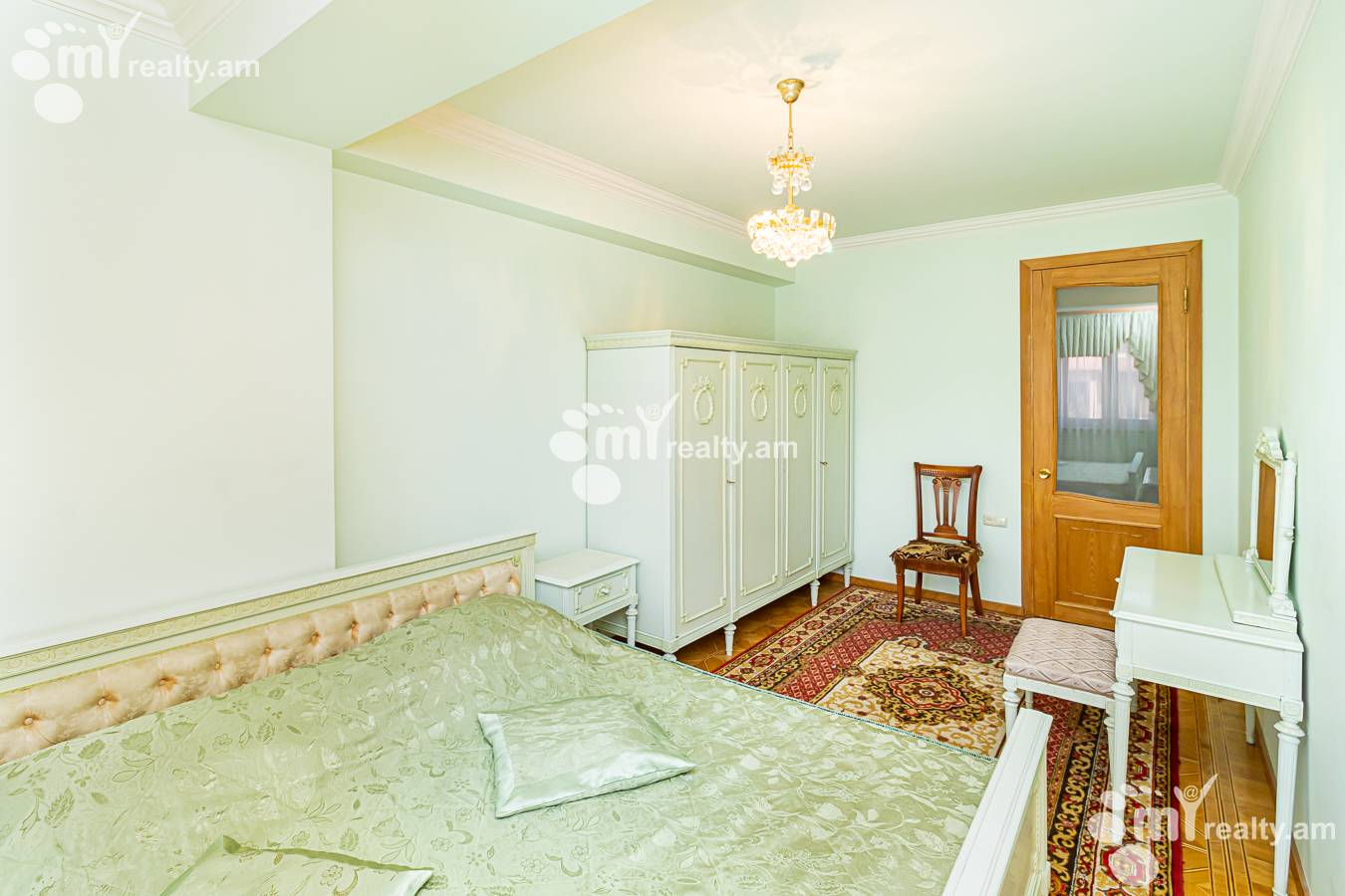 Снять 3 комнатную квартиру Ерзнкян ул, Арабкир Ереван, 153587