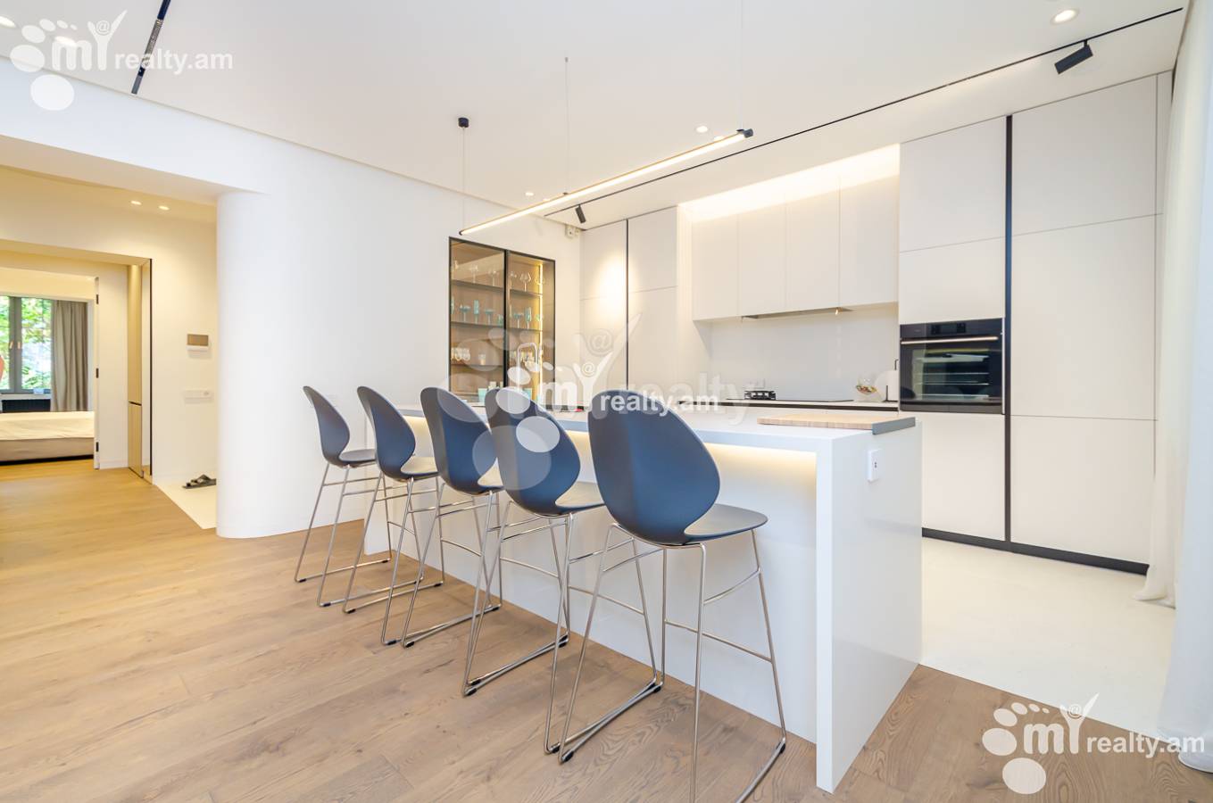 Снять 3 комнатную квартиру Таманян ул, Центр Ереван, 152799