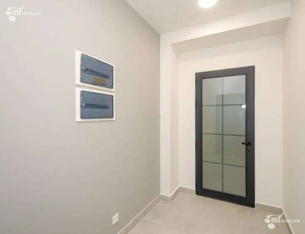 komercion-vardzakalutyun-Yerevan-Center