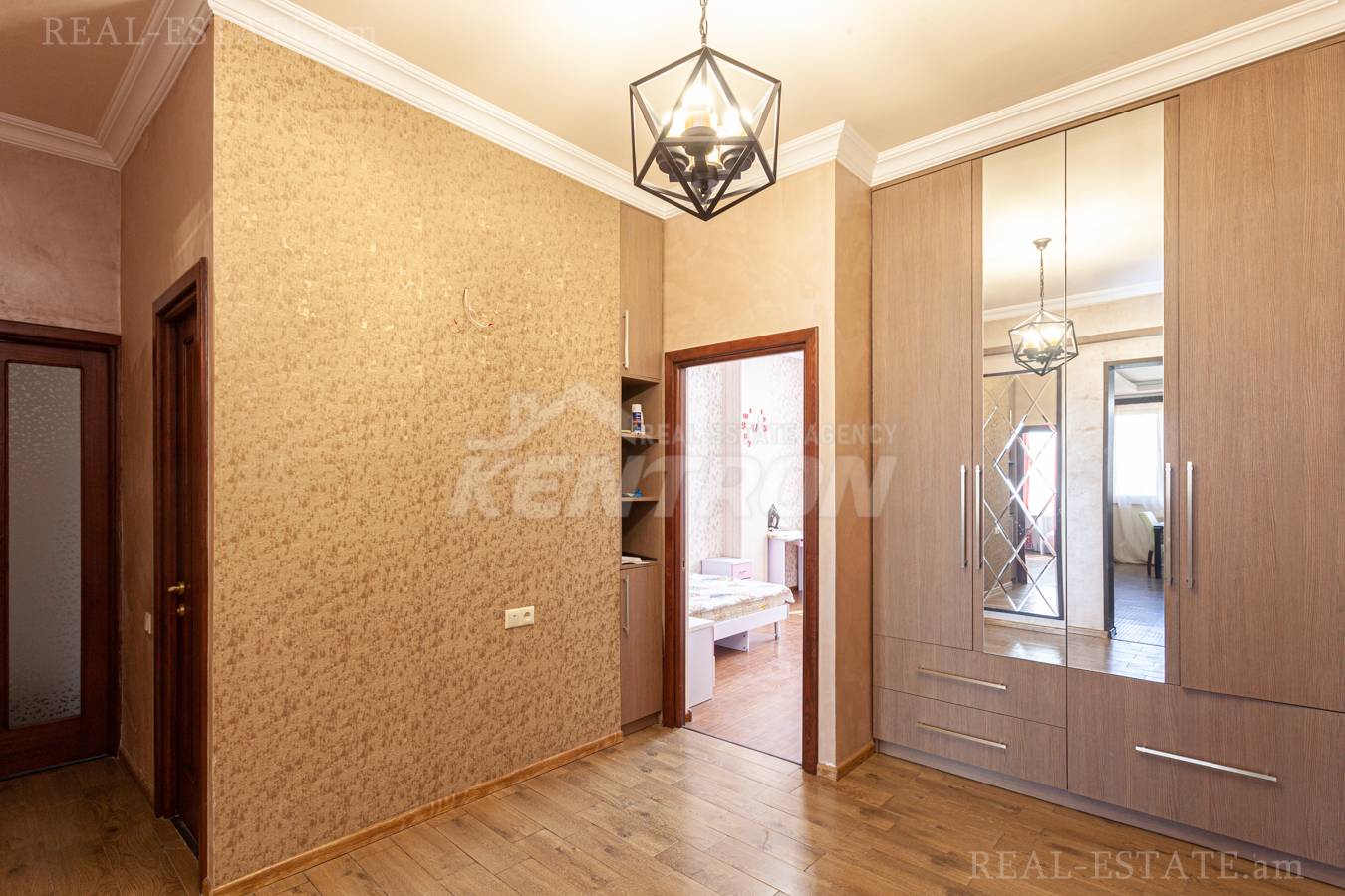 1 bedroom apartment for sale M.Khorenatsi St, Center Yerevan, 140111