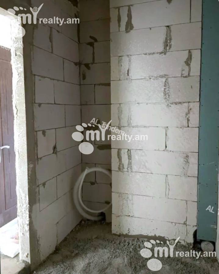 3 bedroom apartment for sale Leningradyan St, Ajapnyak Yerevan, 156067