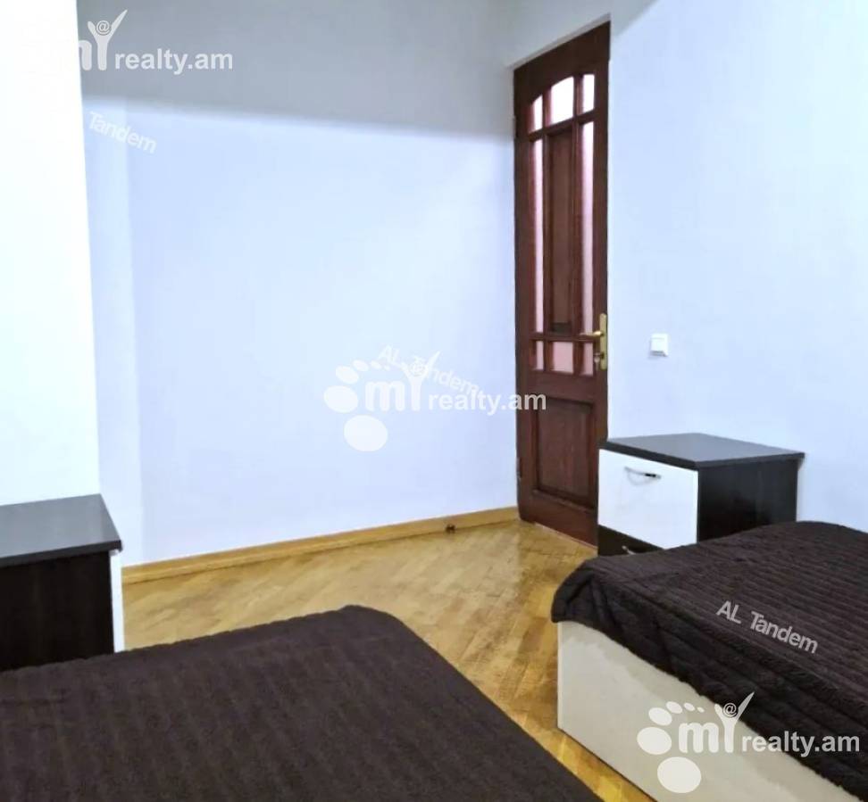 3 սենյականոց բնակարան վարձով Բարբյուսի փող, Արաբկիր Երևան, 158063