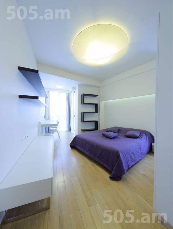 4 սենյականոց բնակարան  Վարդանանց փող, Կենտրոն Երևան, 146807