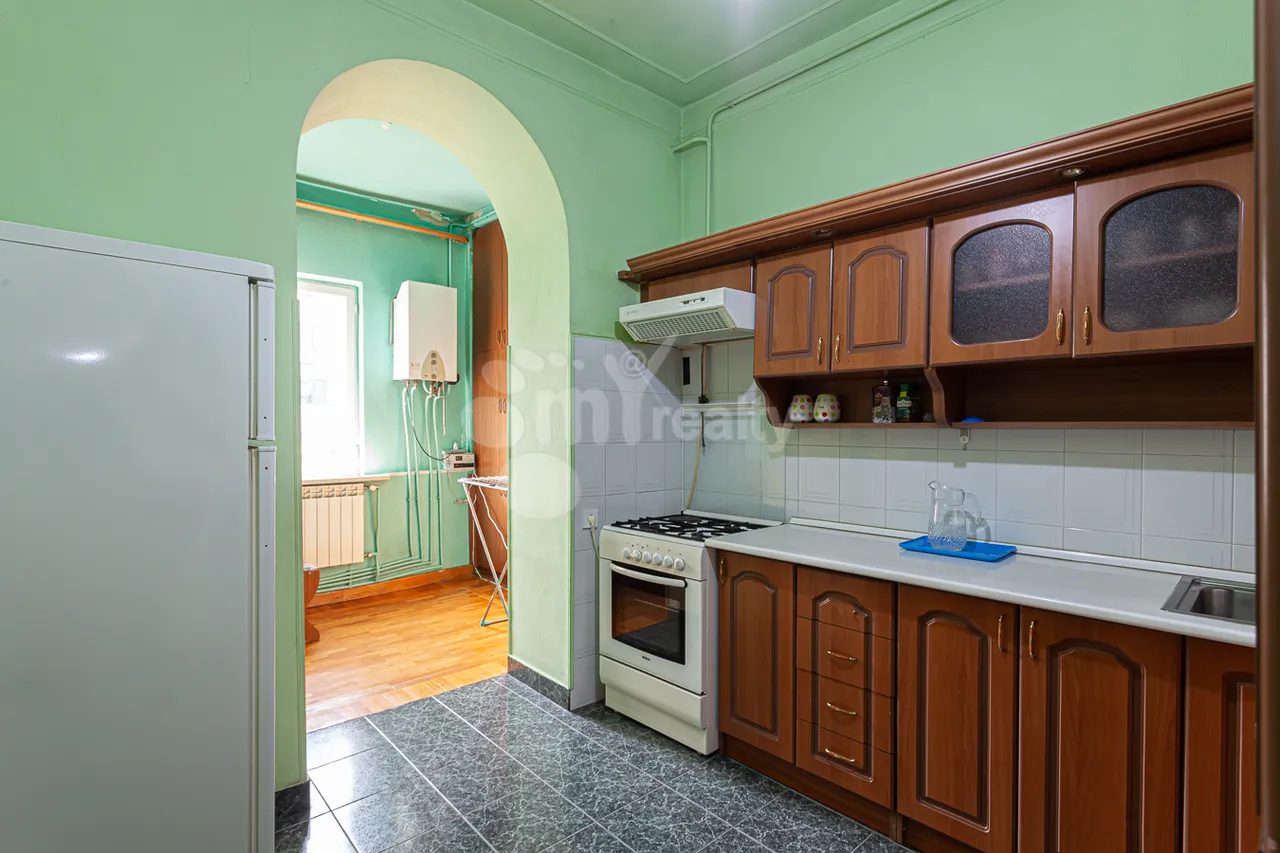 2 bedroom apartment for rent Nalbandyan St, Center Yerevan, 160700