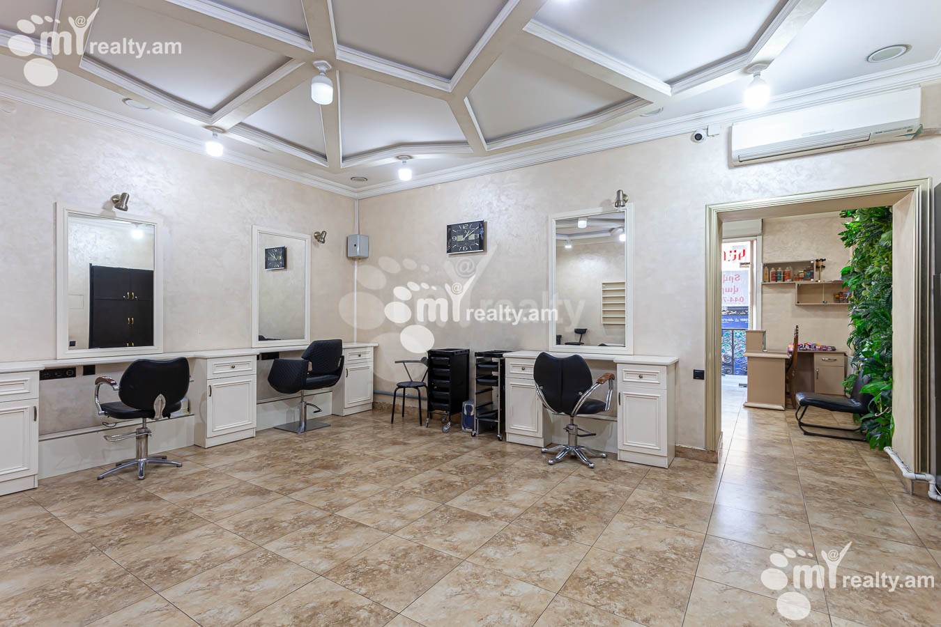Commercial property for rent Abovyan St, Center Yerevan, 154004
