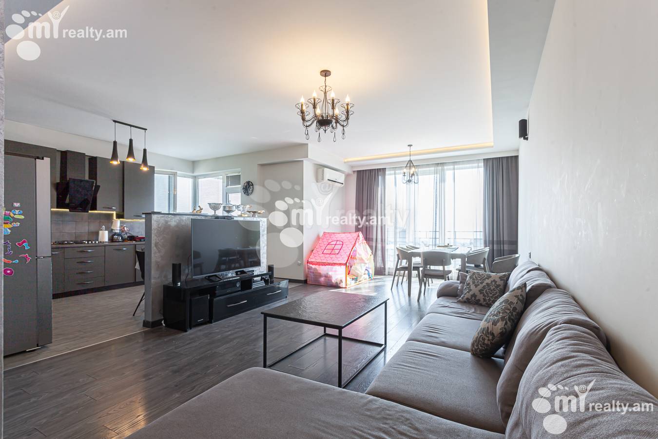 3 bedroom apartment for sale Sevak St, Quanaquère-Zeytoun Yerevan, 156137